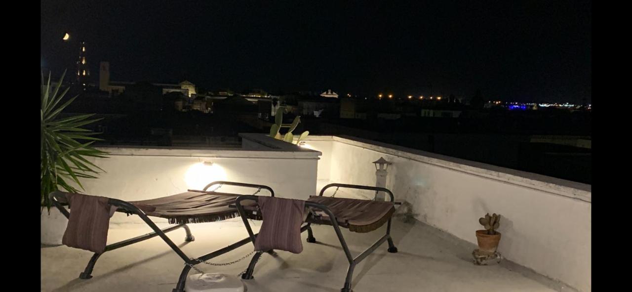 dallalbaltramonto Lecce Esterno foto